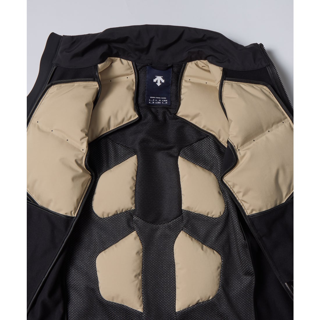 デサントゴルフ DESCENTE ゴルフ 【g-arc collection】スマート