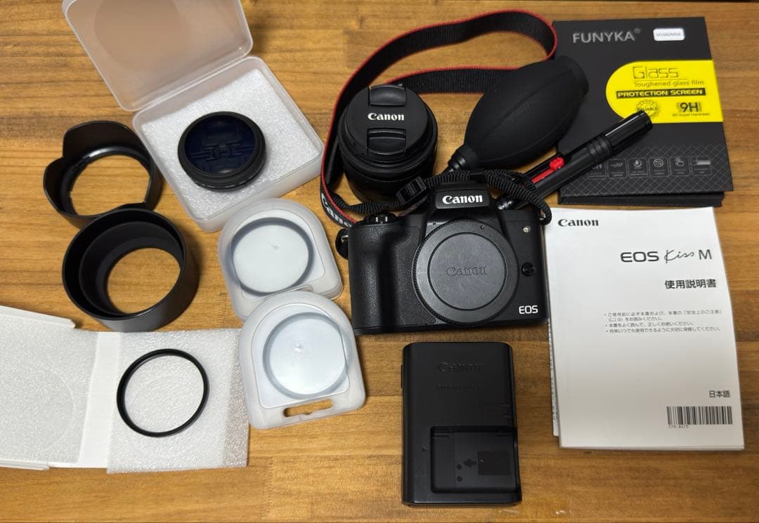 S*i様 Canon EOS Kiss M 標準ズームキット+カメラ備品セット Amazon | Canon ミラーレス一眼カメラ EOS Kiss M ダブルズームキット